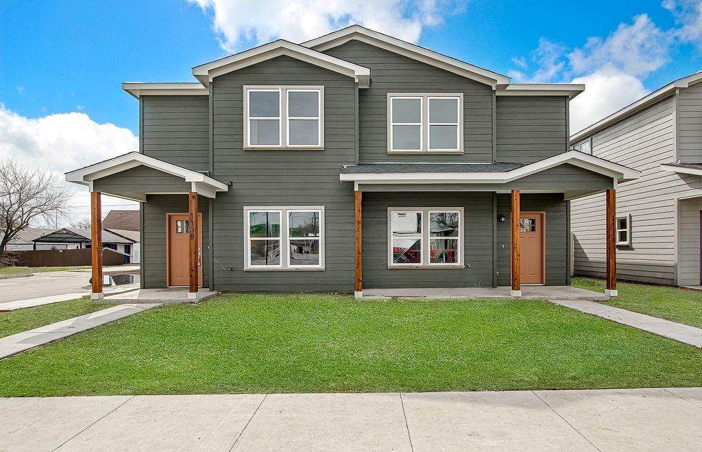 1136 Broadway Avenue - Photo 1