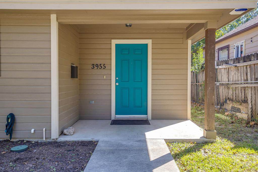 3955 Alamo Avenue - Photo 1