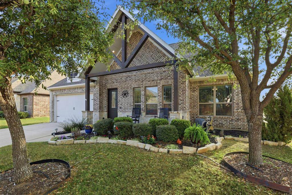 5505 Thistle Hill - Photo 1