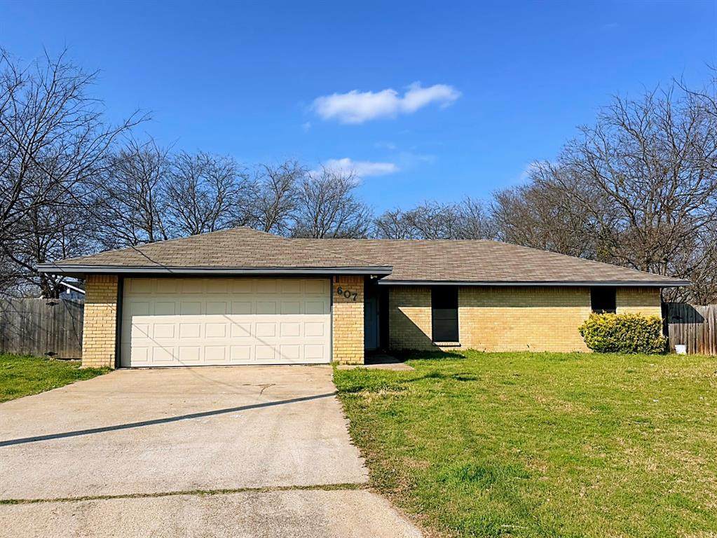 607 Springtime Drive - Photo 1