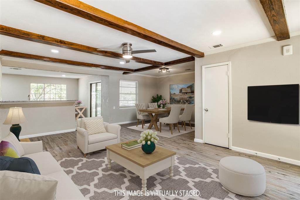 2624 Woodlawn Drive - Photo 1