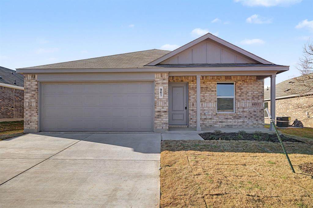961 Prestonwood Lane - Photo 1