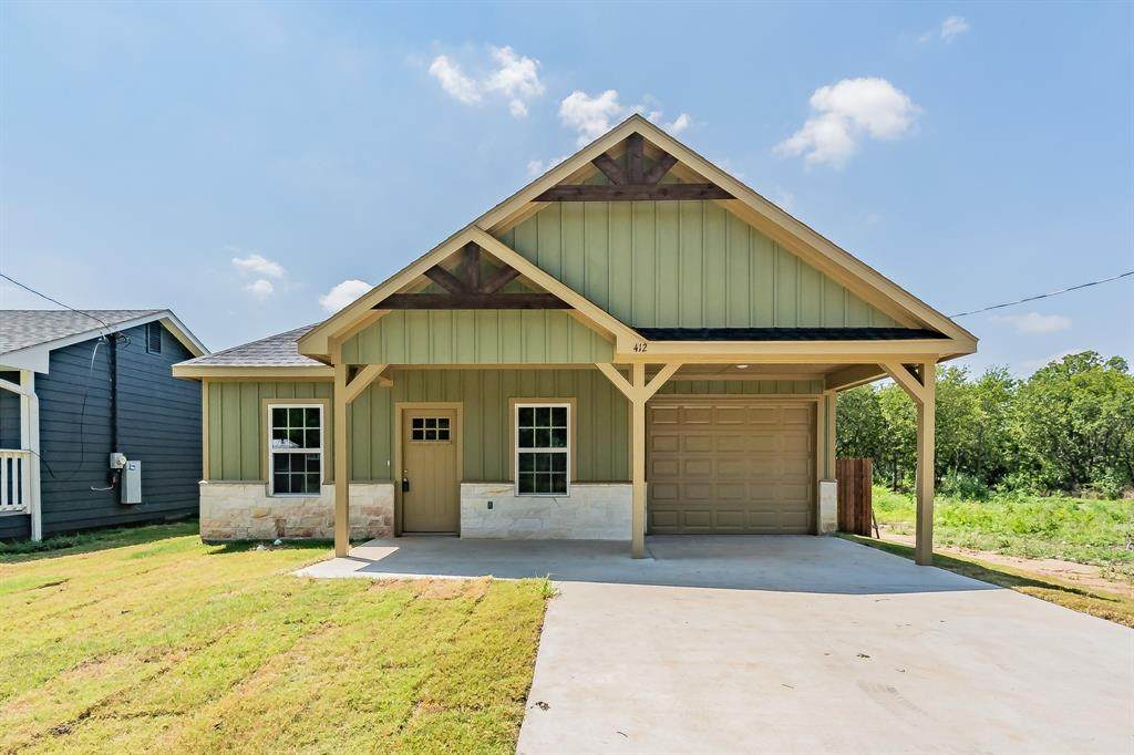 412 Matthew Street - Photo 1