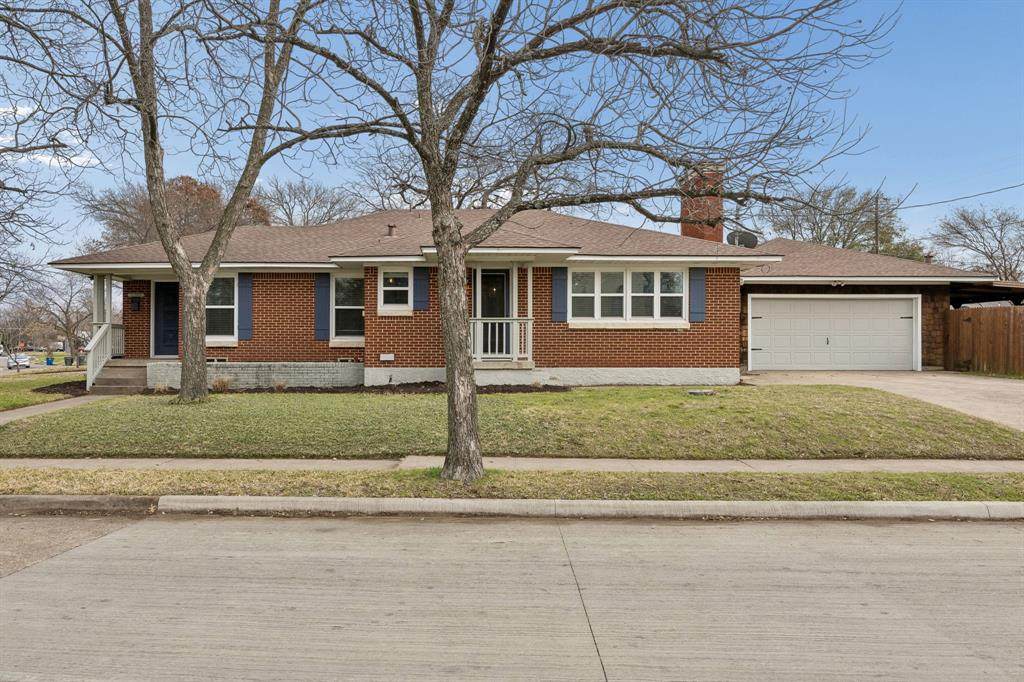 1938 Newport Avenue - Photo 1