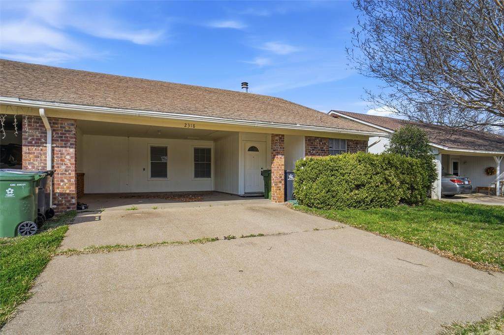 2318 Lindblad Court - Photo 1