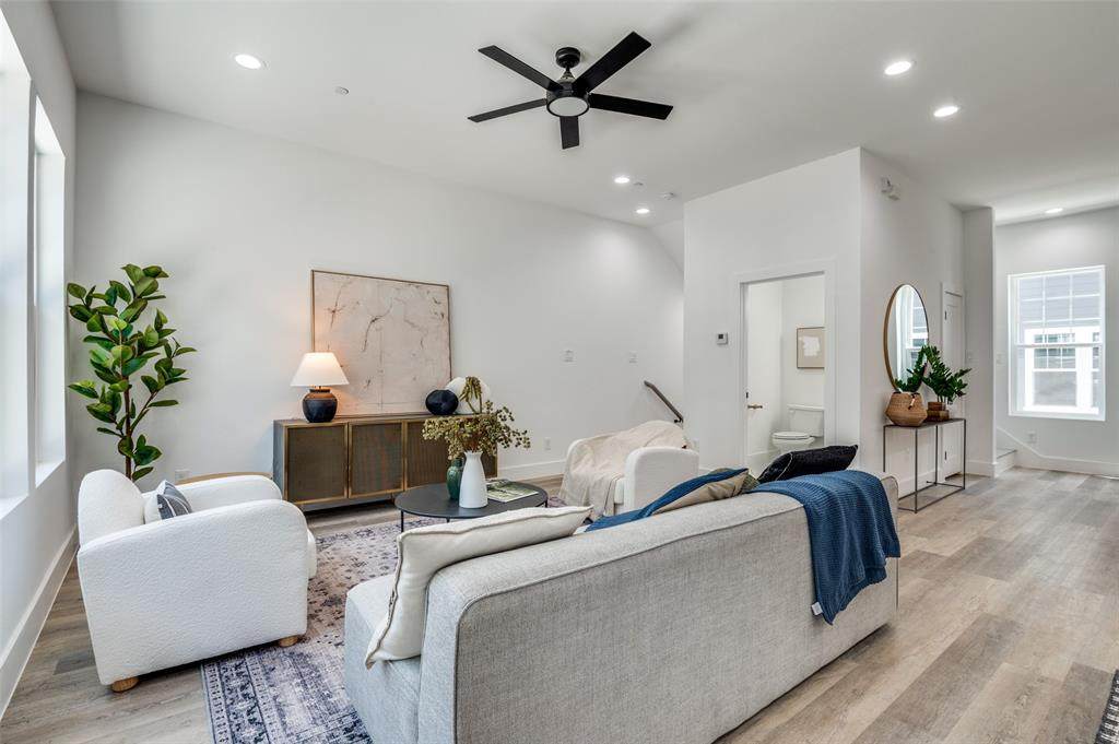 631 Tyler Street - Photo 1