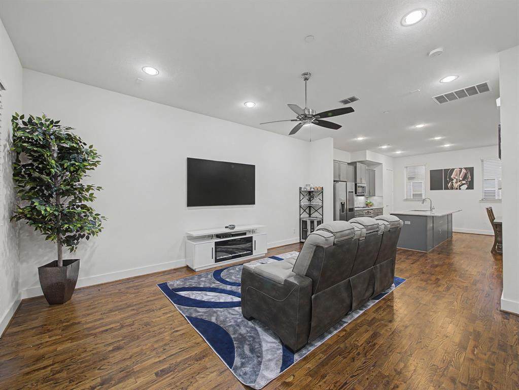 4211 Rawlins Street - Photo 1