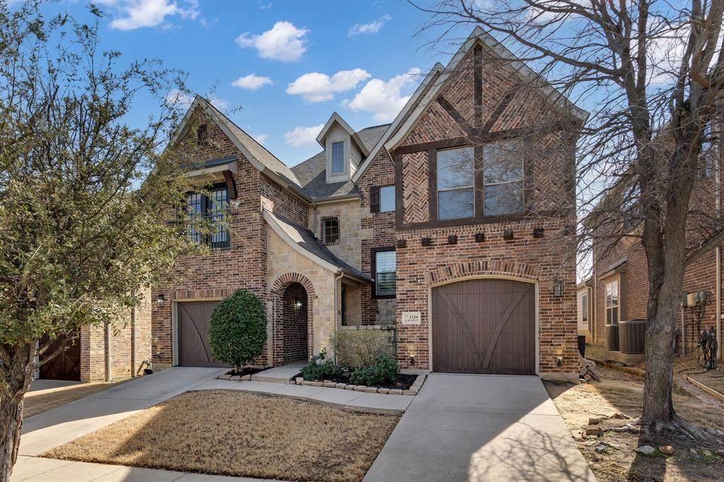 1244 Grant Avenue - Photo 1