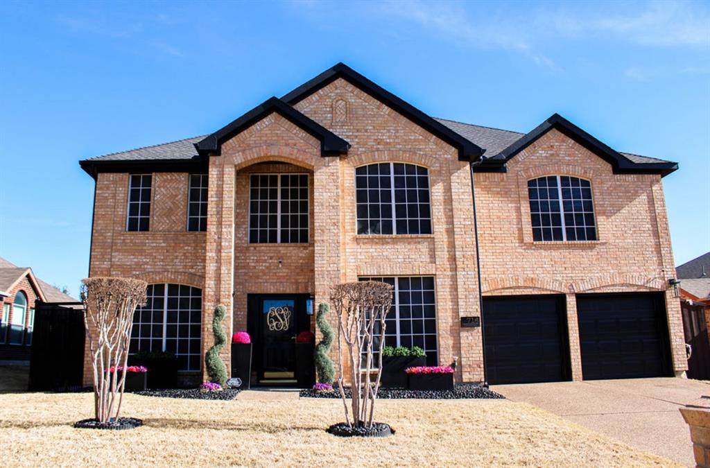 716 Mulberry Lane - Photo 1