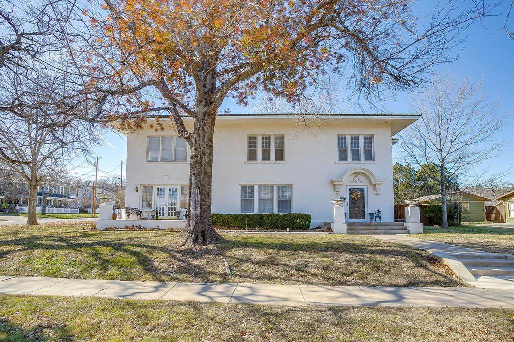 503 4th Avenue - Photo 1