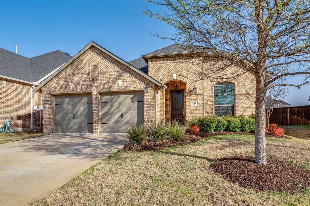 409 Mossy Rock Drive - Photo 1