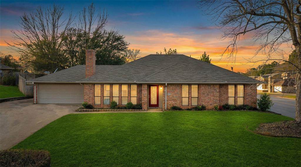1817 Melissa Street - Photo 1