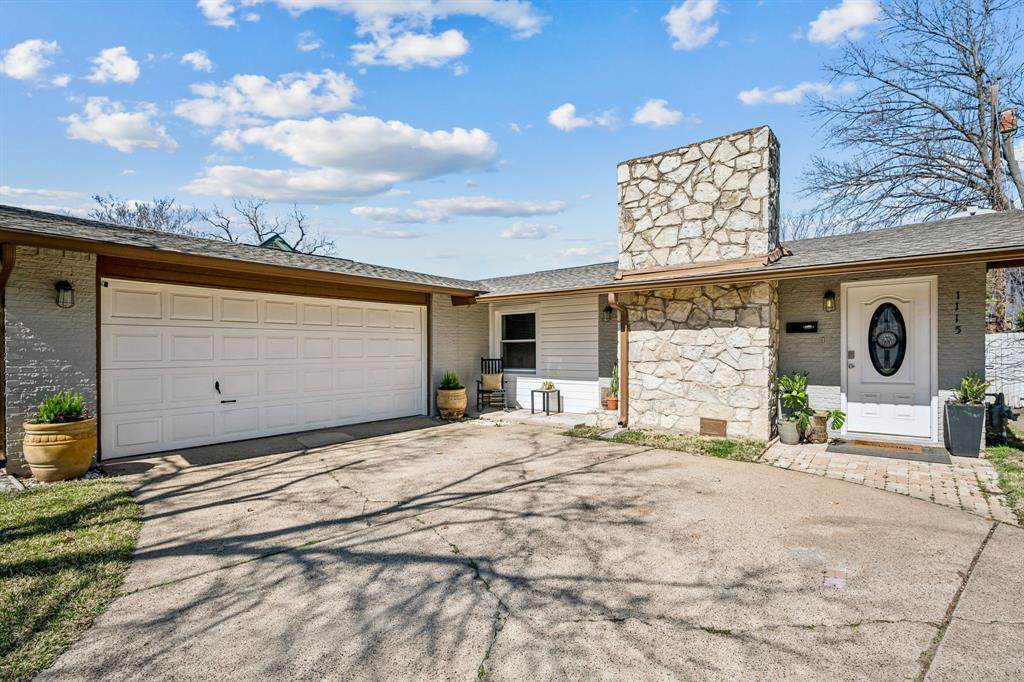 1115 Edwards Court - Photo 1