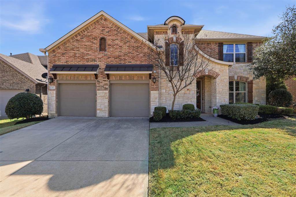 917 Navasota Trail - Photo 1
