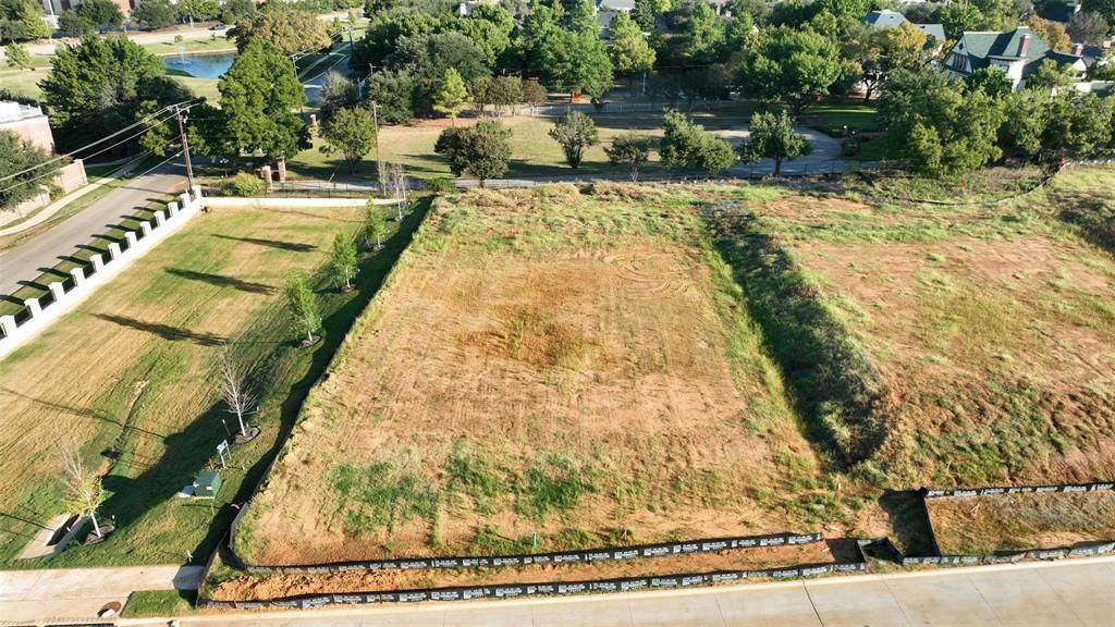 1504 Four Seasons Drive - Photo 1