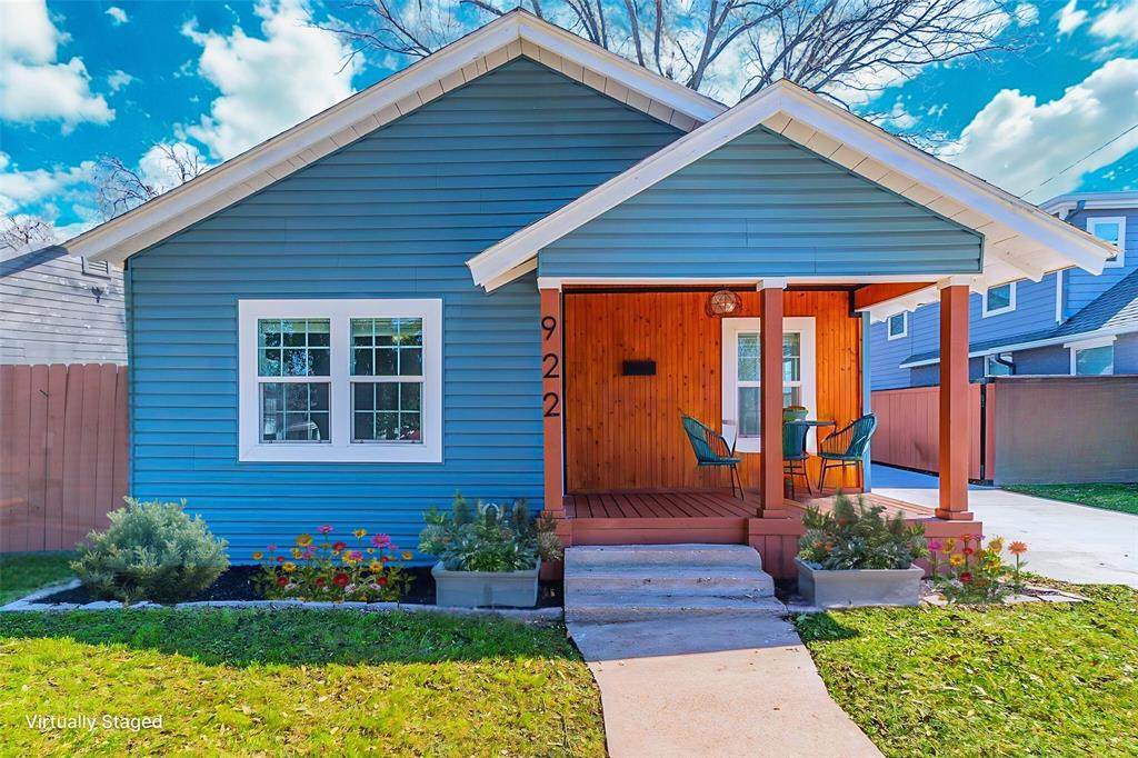 922 Waverly Drive - Photo 1