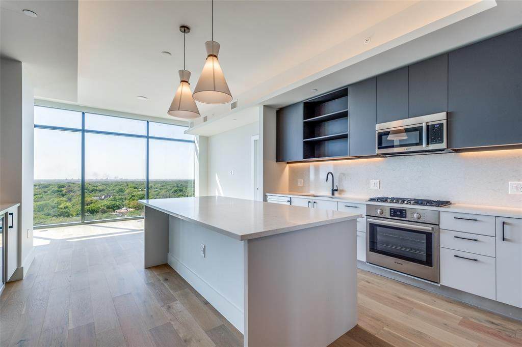 8119 Douglas Avenue - Photo 1