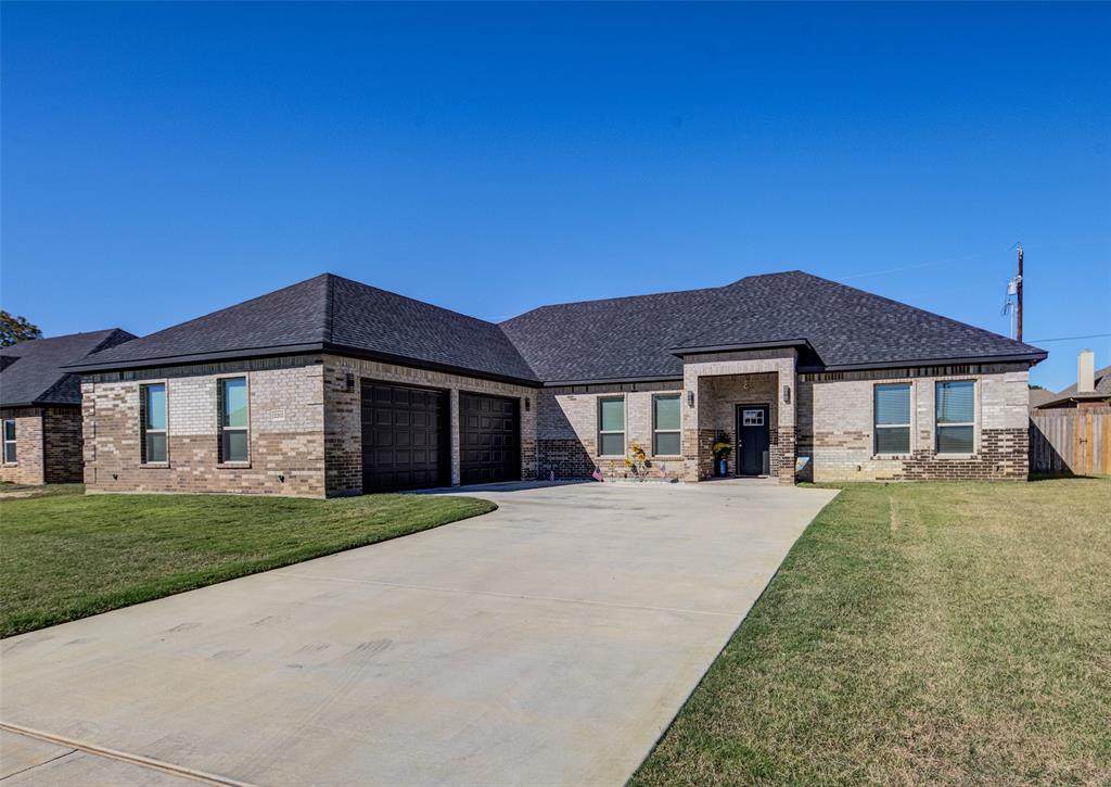 2205 Briarwood Drive - Photo 1