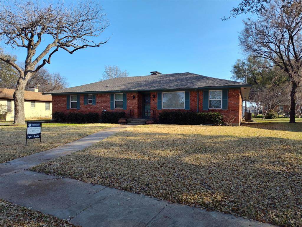 910 Worcester Lane - Photo 1