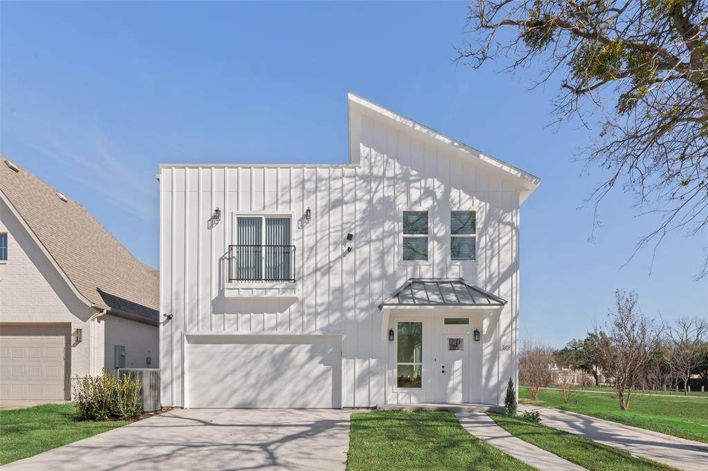 312 Glasgow Drive - Photo 1
