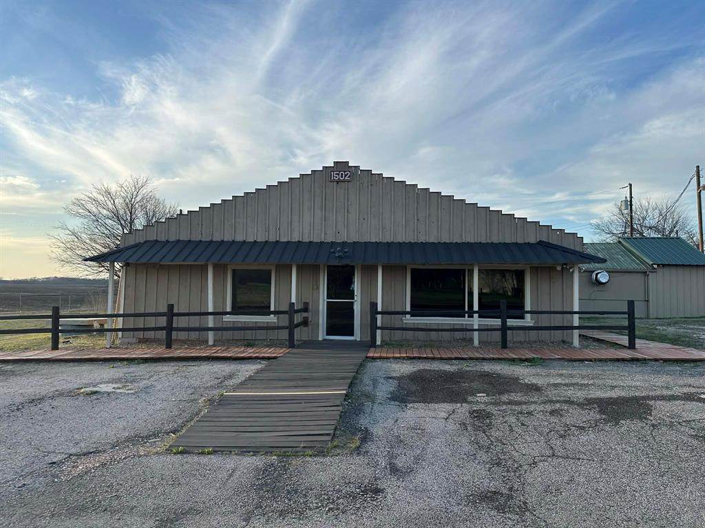 1502 Main St Street - Photo 1