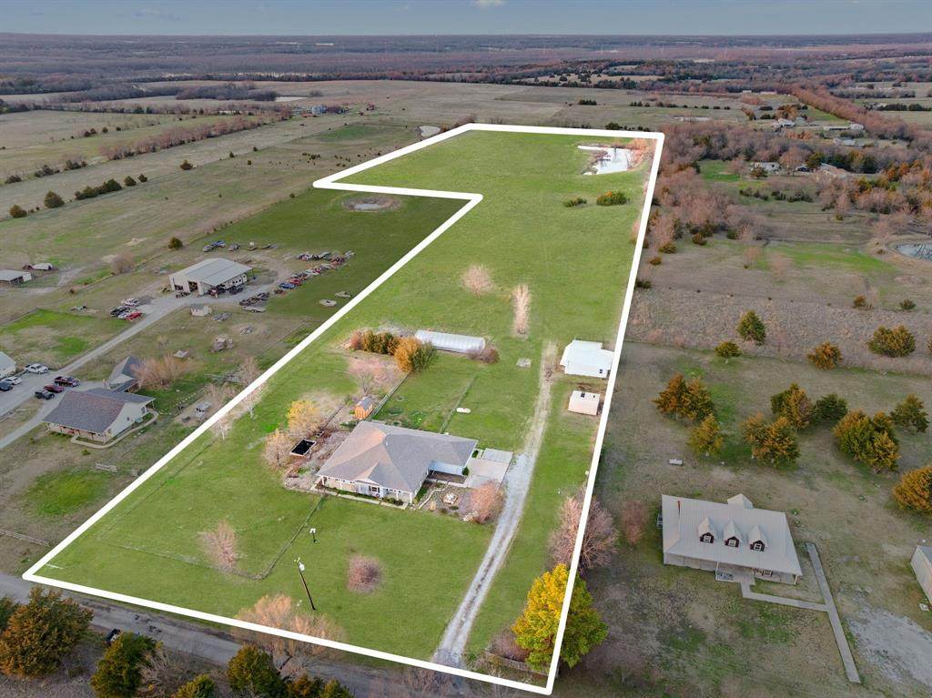 420 County Road 2904 - Photo 1