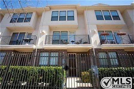 2606 Shelby Avenue - Photo 1
