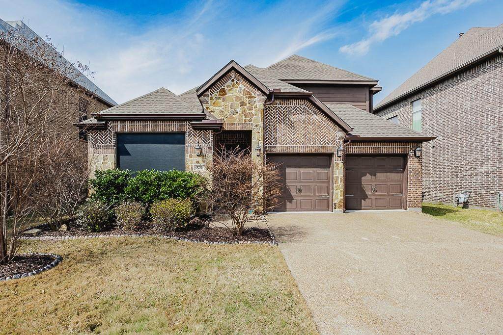 320 Hogue Lane - Photo 1