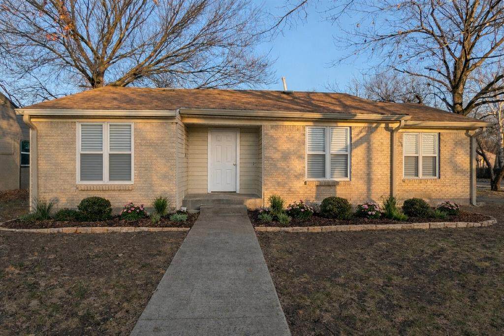 2917 Browne Drive - Photo 1