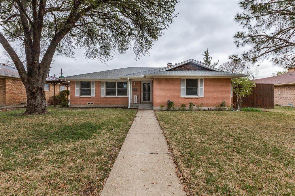 2223 Babalos Lane - Photo 1