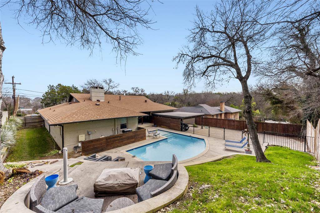 3919 Franklin Street - Photo 1