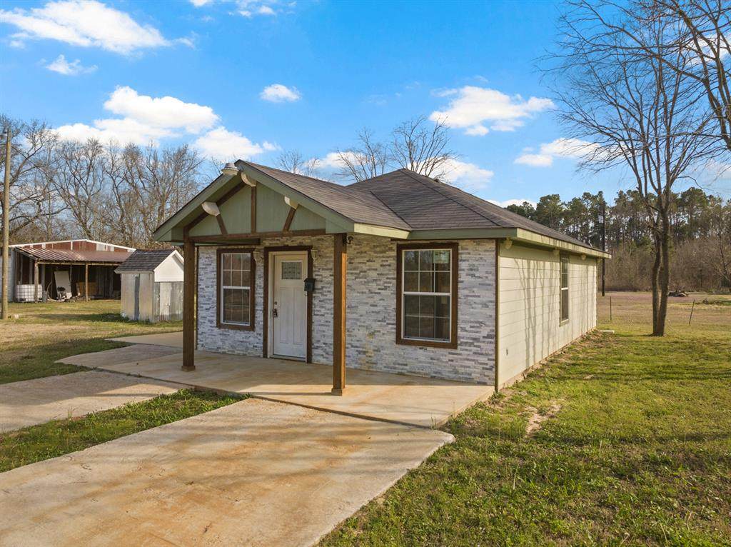 338 County Road 3010 - Photo 1