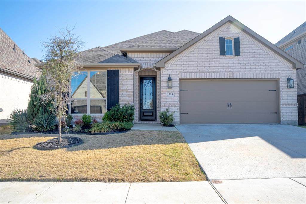 1525 Jocelyn Drive - Photo 1