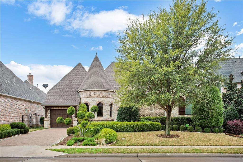 4927 Oak Knoll Lane - Photo 1