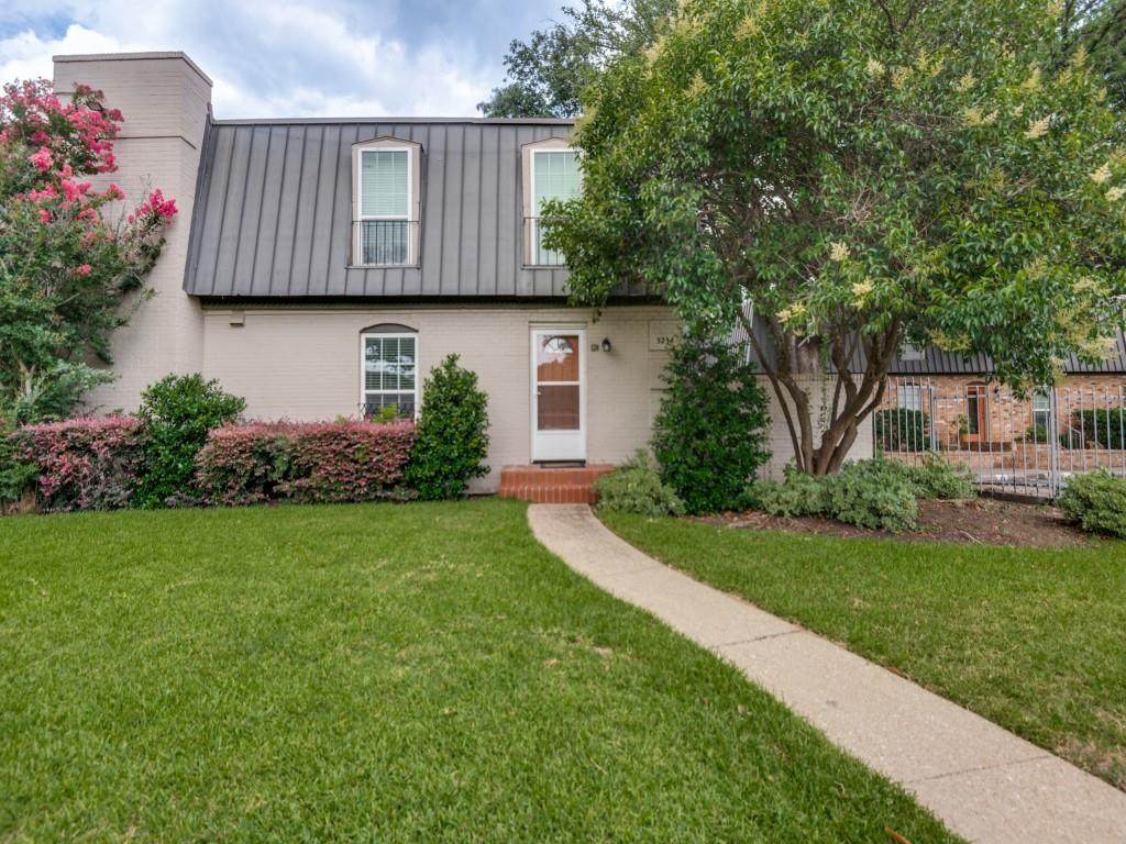 5234 Fleetwood Oaks Avenue - Photo 1