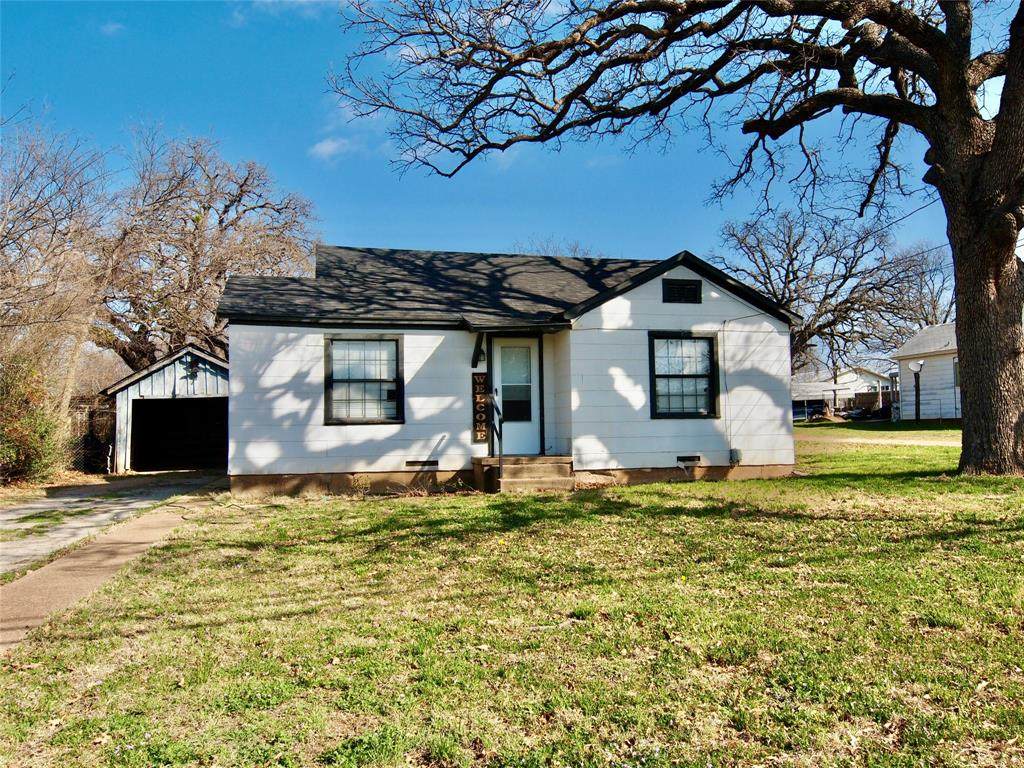 1327 Old Jacksboro Road - Photo 1