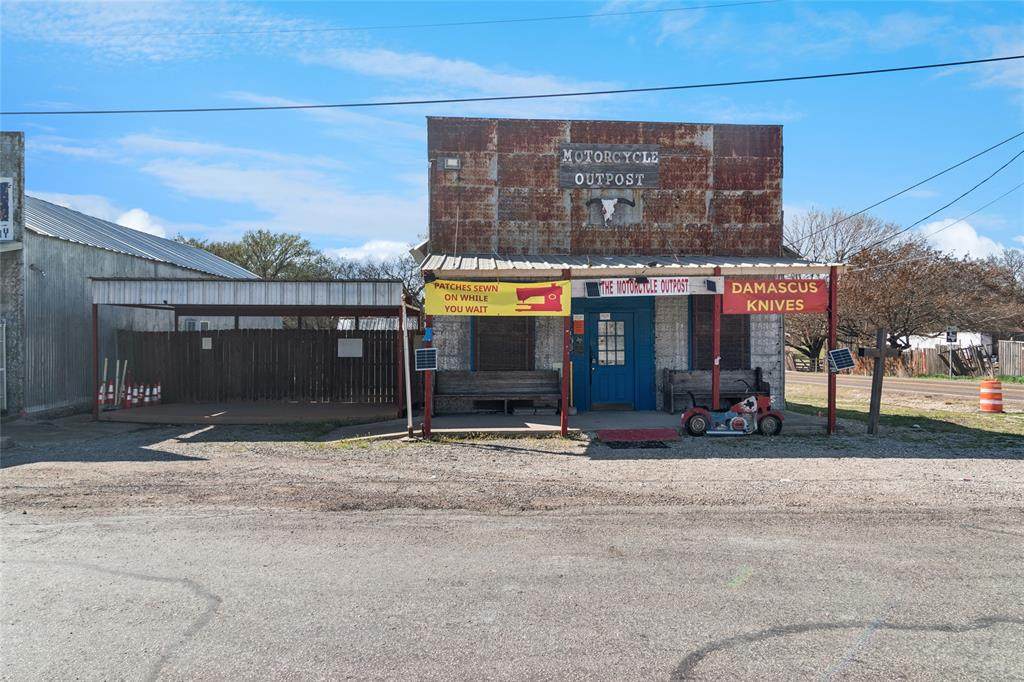 103 College Street - Photo 1