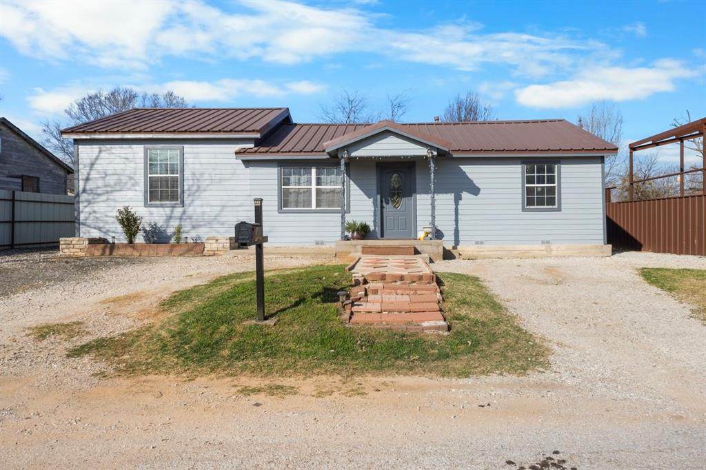 1409 18th Street - Photo 1