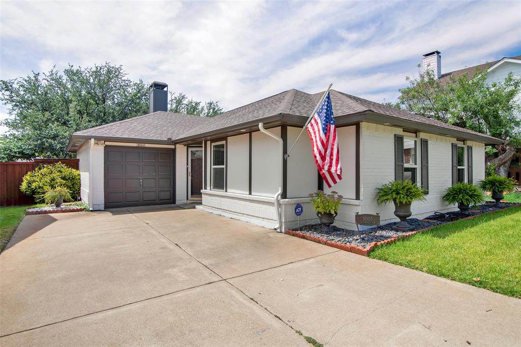 3005 Plumtree Lane - Photo 1