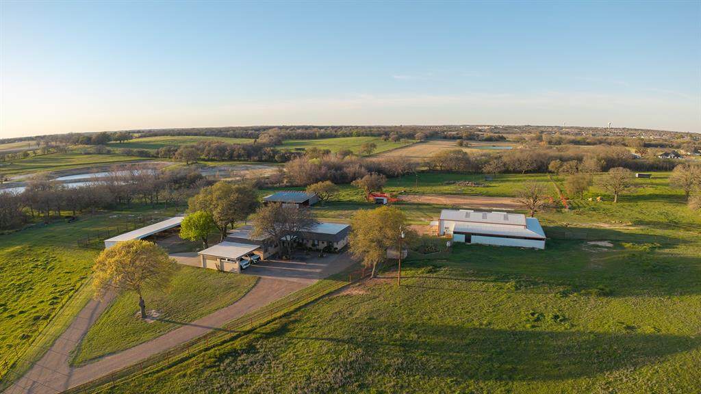 304 Scarlett Road - Photo 1