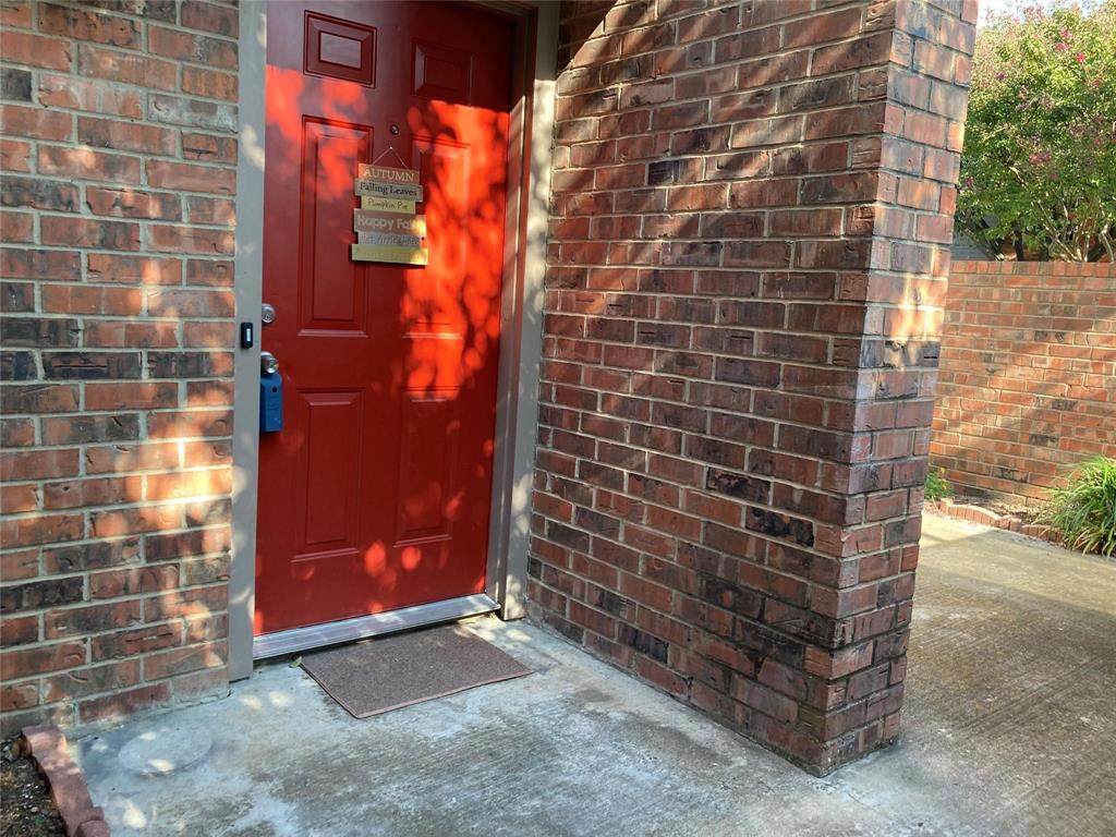 18240 Midway Road - Photo 1