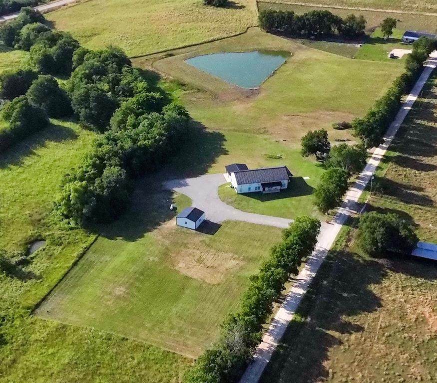 595 County Road 2870 - Photo 1