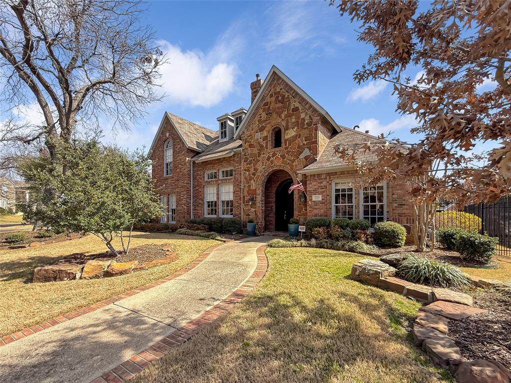 4206 Pinecreek Drive - Photo 1
