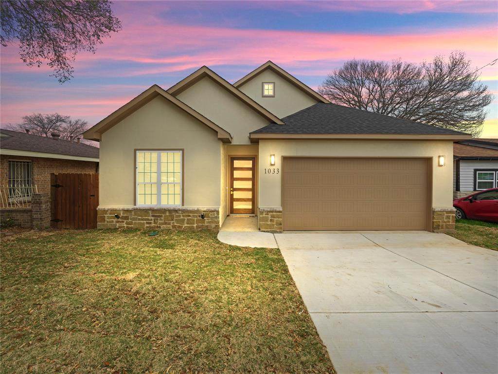 1033 Bowie Street - Photo 1