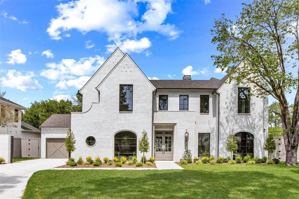 5827 Del Roy Drive - Photo 1
