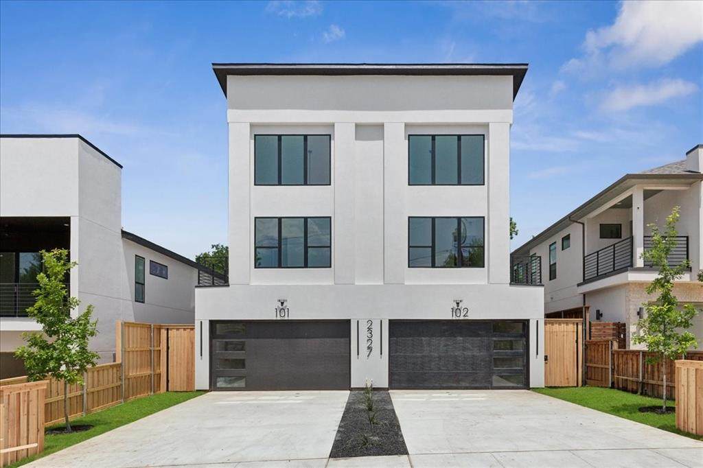 2327 Vagas Street - Photo 1