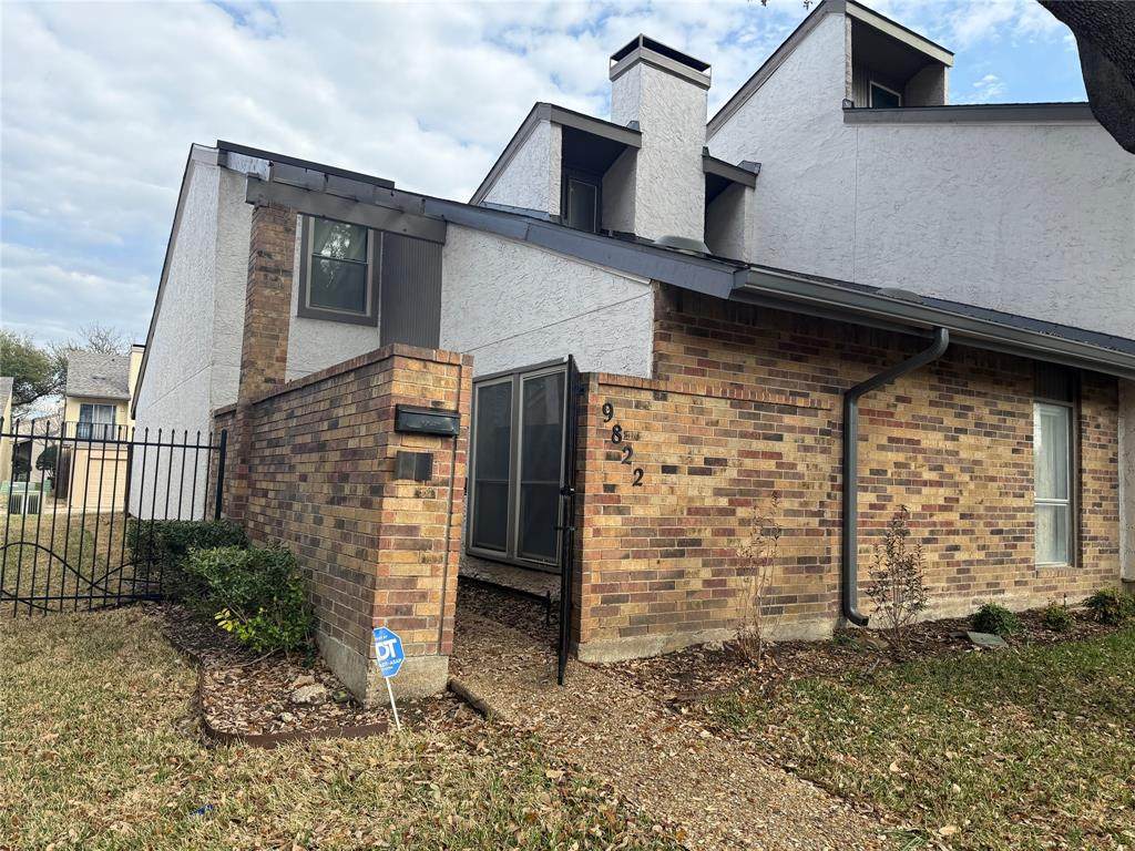 9822 Amberton Parkway - Photo 1