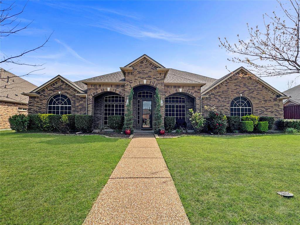 904 Regal Bluff Lane - Photo 1