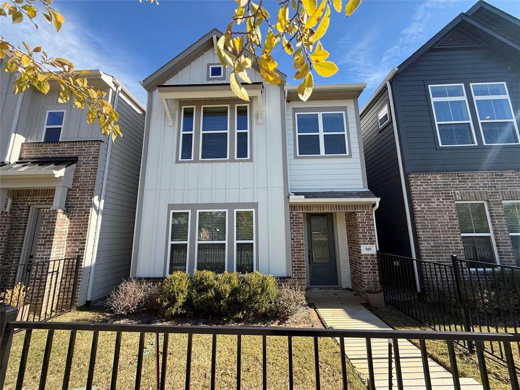 509 Mary Street - Photo 1