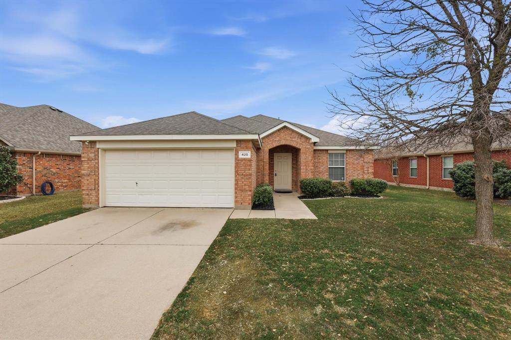 420 Dartmoor Drive - Photo 1